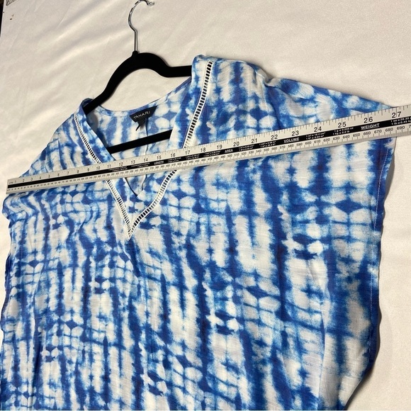 NWOT Tahari Kaftan Coverup Blouse Top Pool Beach Summer Blue & White Tie Dye Med - Picture 9 of 15